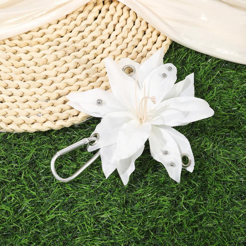 1Pcs Creative Simulation Flower Bag Pendant Exquisite Lily Keychain Fashion Backpack Decoration Diy Accessories Gifts A3