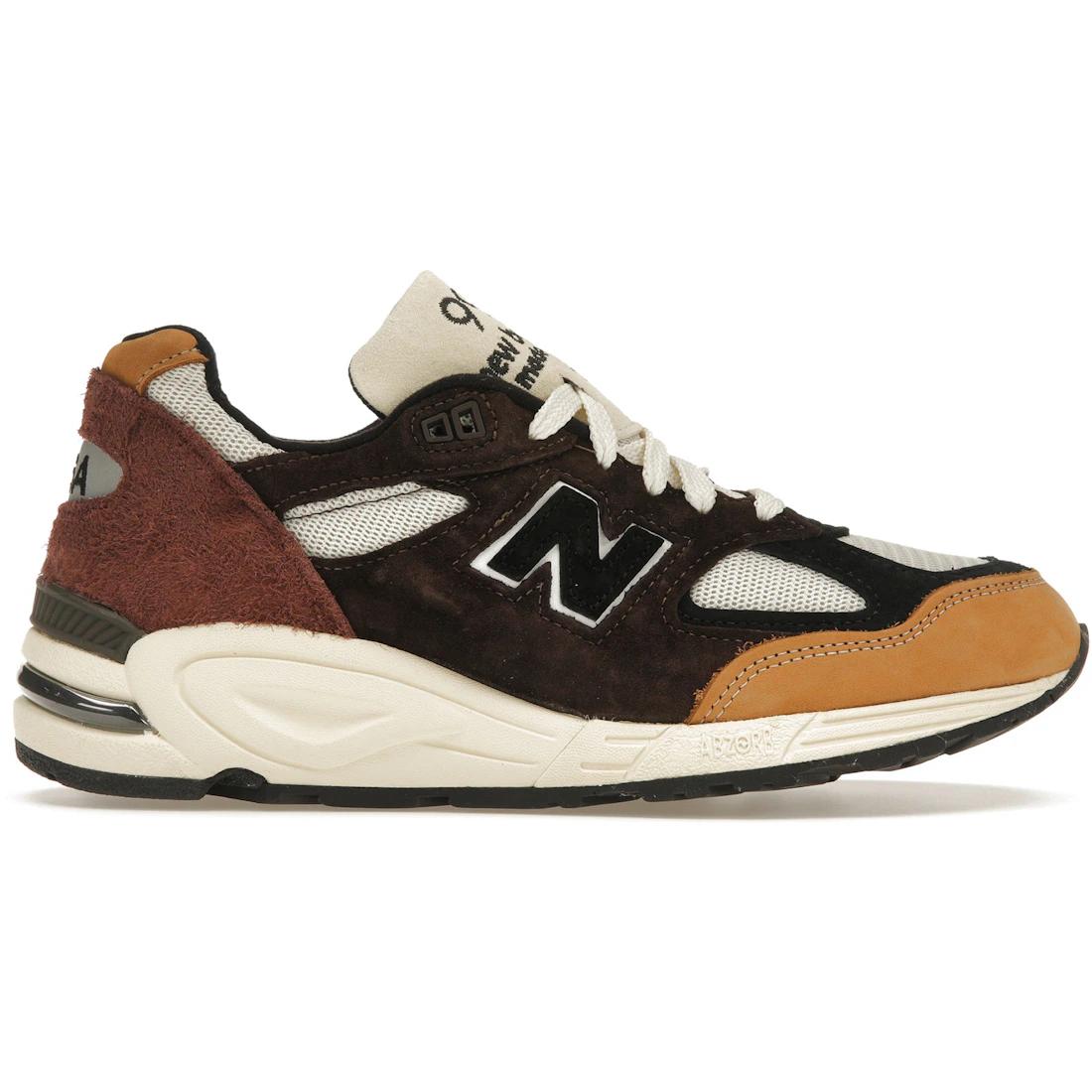 

Кроссовки New Balance 990v2 MiUSA Сезон 2 Коричневые(М990ББ2) 44.5