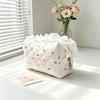 Lace Floral Plaid Makeup Bag Large Capacity Portable Multifunctional Toiletry Bag Cute Travel Storage Bag Cosmetic Accessories