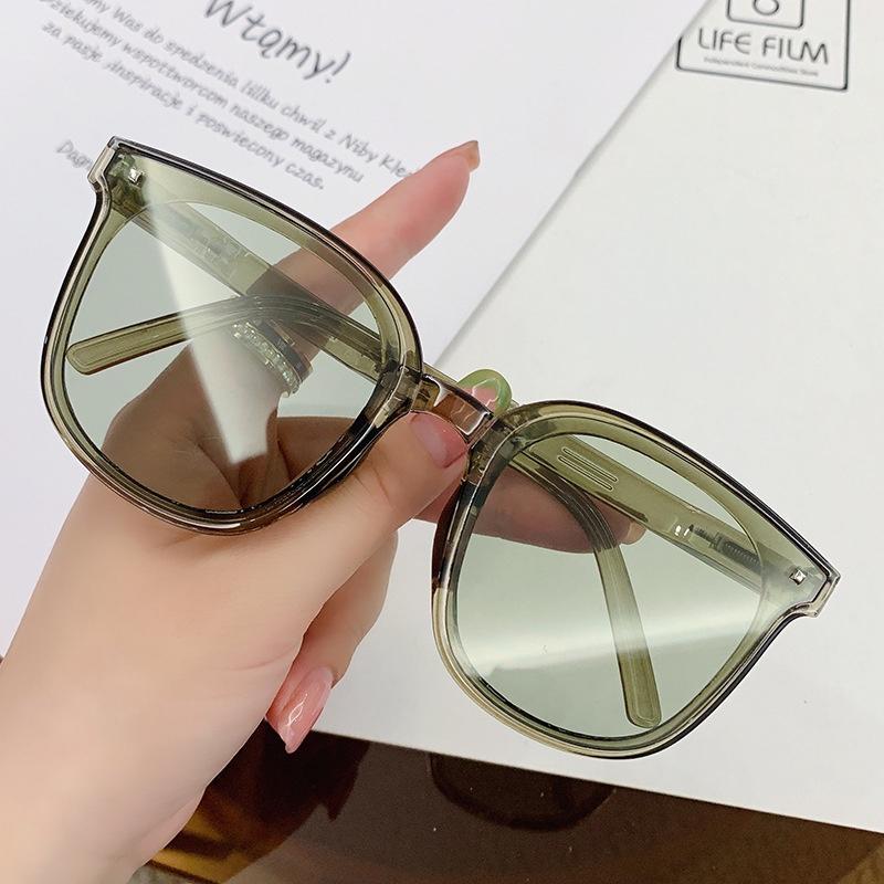 Unisex Trendy UV Protection Brown Lens Sunglasses for Men Ins Fashion Black Square Frame Eyeglasses Women Eyewear Shades for