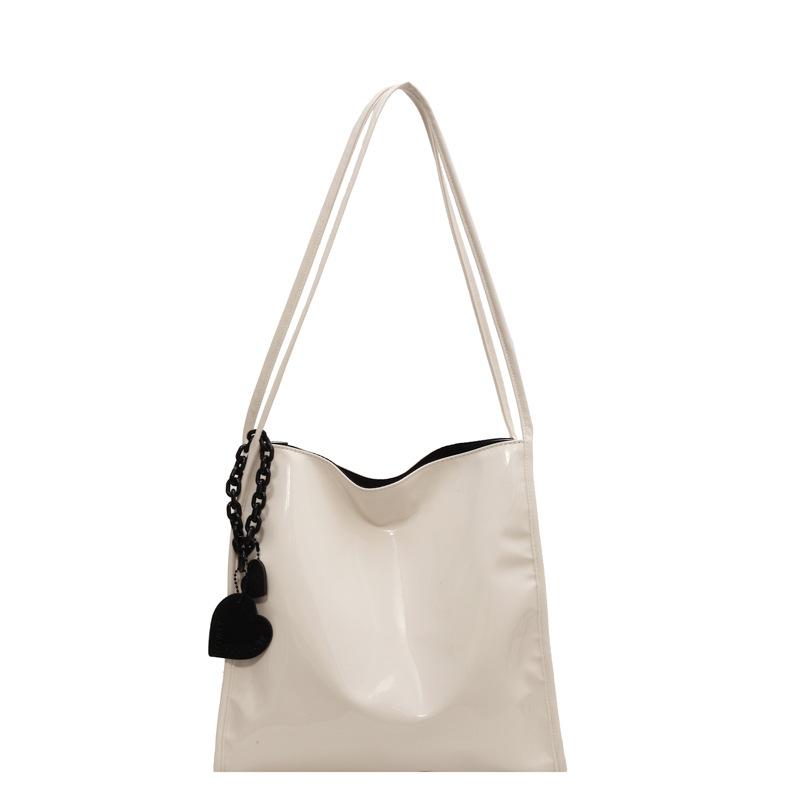 Large Capacity Shoulder Bag for Women Simple Versatile Bucket Varnished Leather Traveler's Bag Versatile New