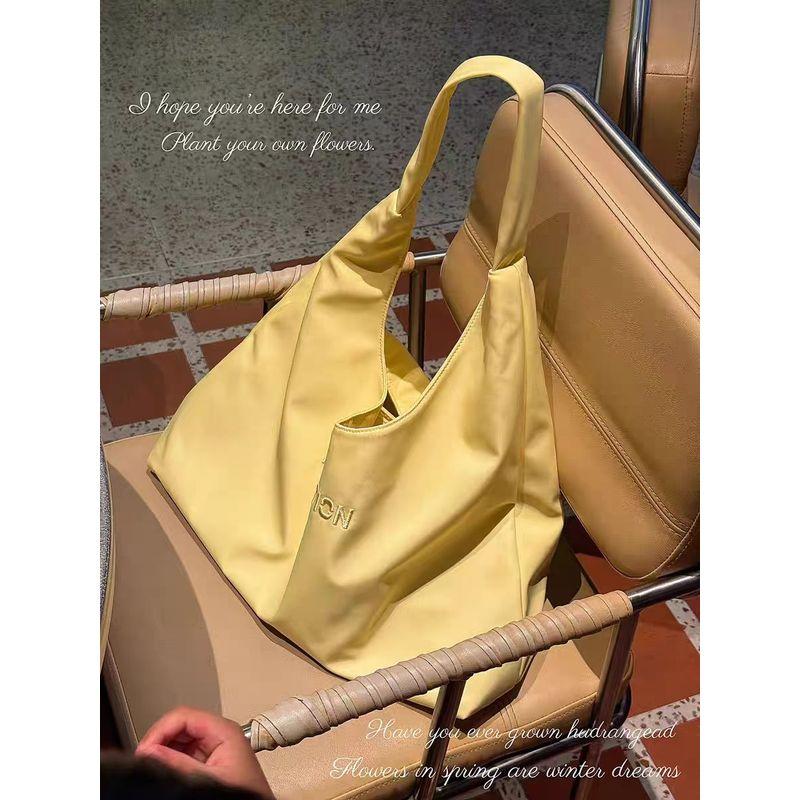 

Женская сумка 2025 Новое поступление Корейская нейлоновая парусиновая сумка-подмышка Женская большая вместительная плечевая сумка-тоут Рабочая одежда Сумка для покупок Yellow