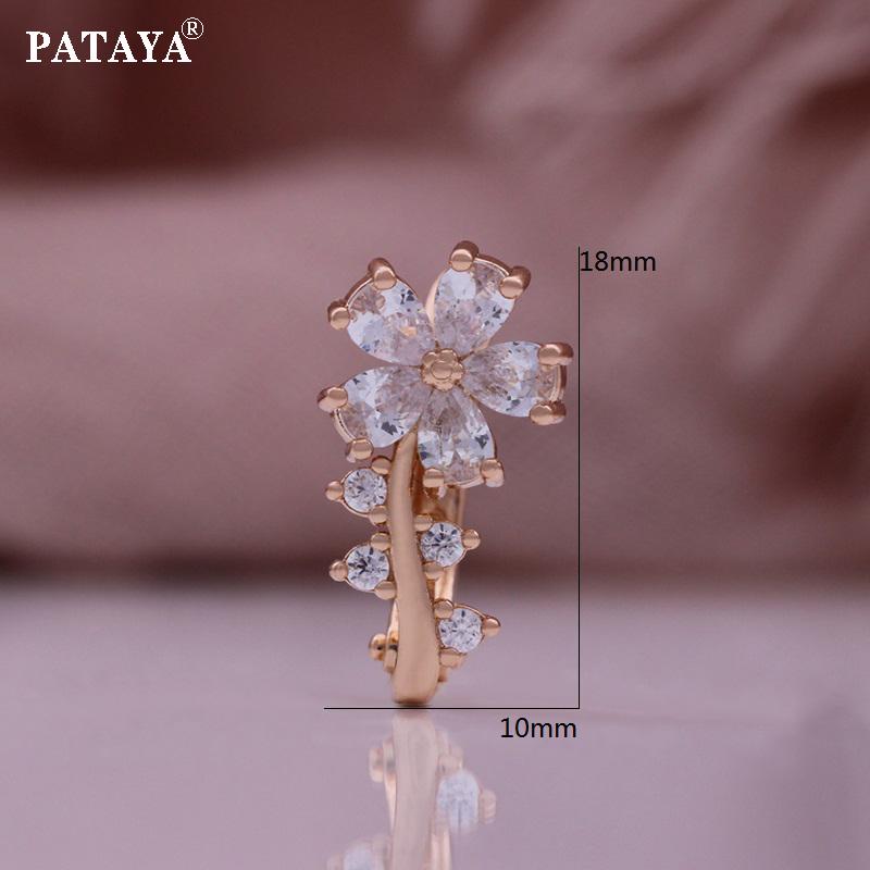 PATAYA Růžové zlaté náušnice ve stylu květu bílé umělé zirkony