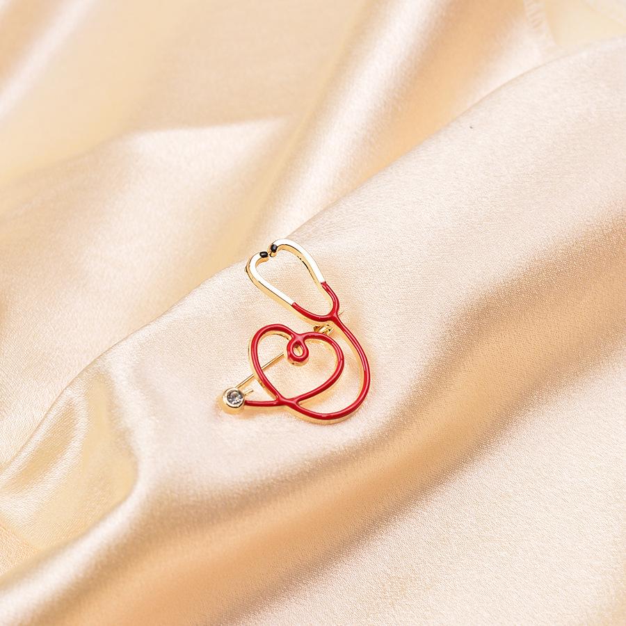 Creative Cartoon Stethoscope Brooch: Medical Staff Heart & Red Cross Pin