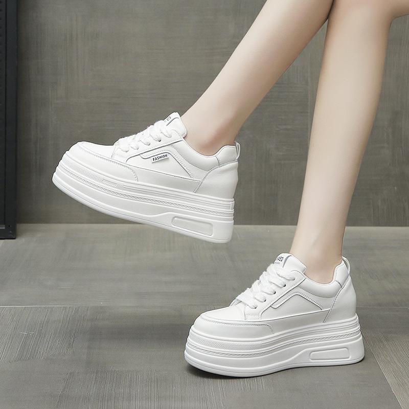 Little White Shoes Women's Shoes 2025 New Fashion Thick Sole Heightened Versatile High Sense Sports and Leisure Board Shoes Internet Celebrity Explosi