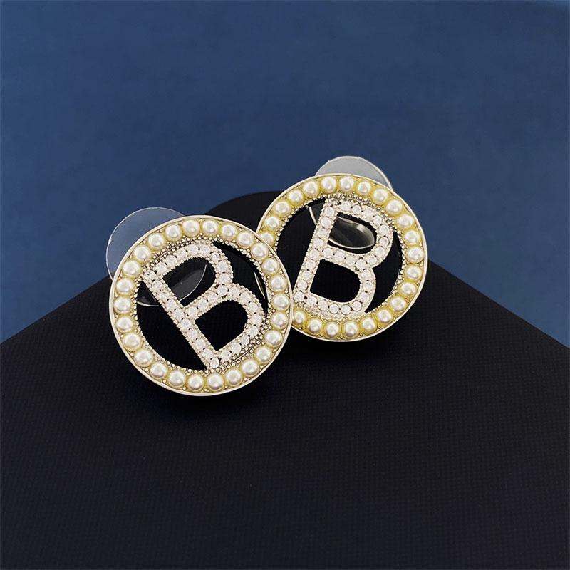 

Серьги с жемчугом женские Холодный ветер модные геометрические круглые полые серьги-гвоздики с буквой B украшения для ушей серебряный