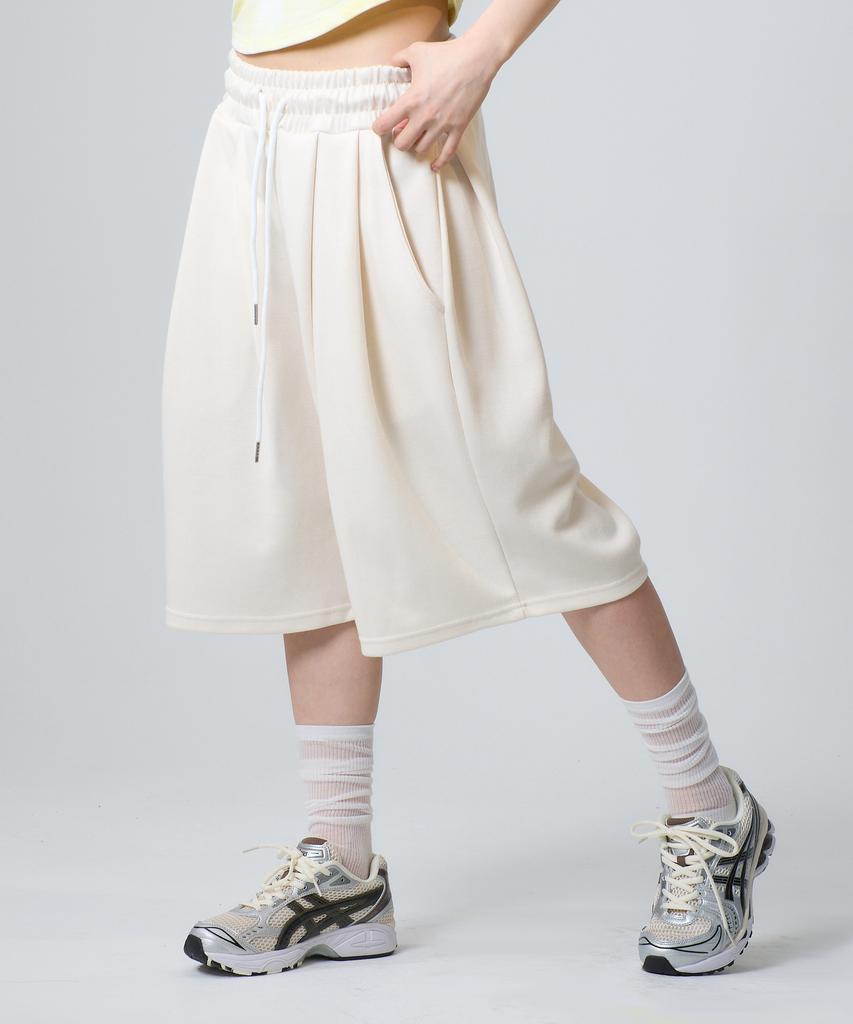 UNKNOWN PLANET Daily Wide Sweatshirt Shorts Pants Ivory