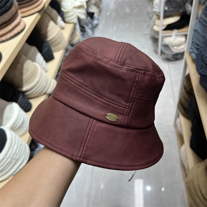 

Новая осенне-зимняя матовая панама из ПУ кожи с узором, женская литературная модная панама с короткими полями в стиле ретро M（56-58cm）