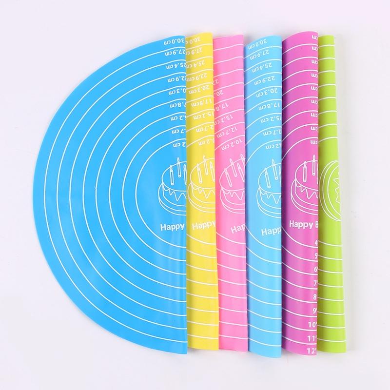 1Pc silicone circular scale pad kneading pad insulation pad kitchen supplie high temperature resistant anti slip pad rolling pad