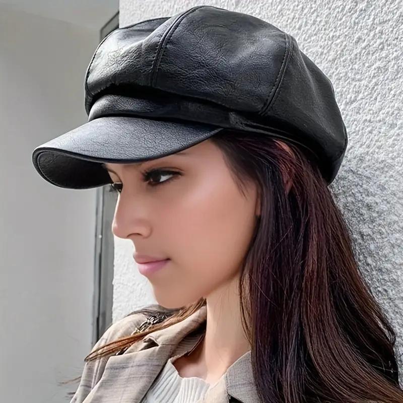 Elegant Lightweight Beret | Snug Fit with Toggle Closure, Versatile Style for New Year & TV Show Enthusiasts