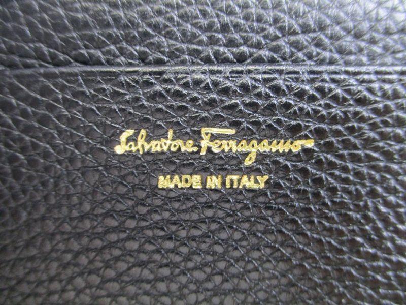 Authentic Salvatore Ferragamo Gancini Black Leather Round Zip Bifold Wallet #8762  Refurbished