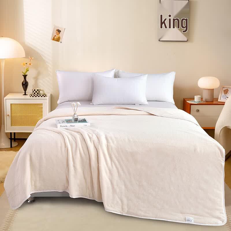 Bejirog Xinjiang Cotton Three-Season Quilt