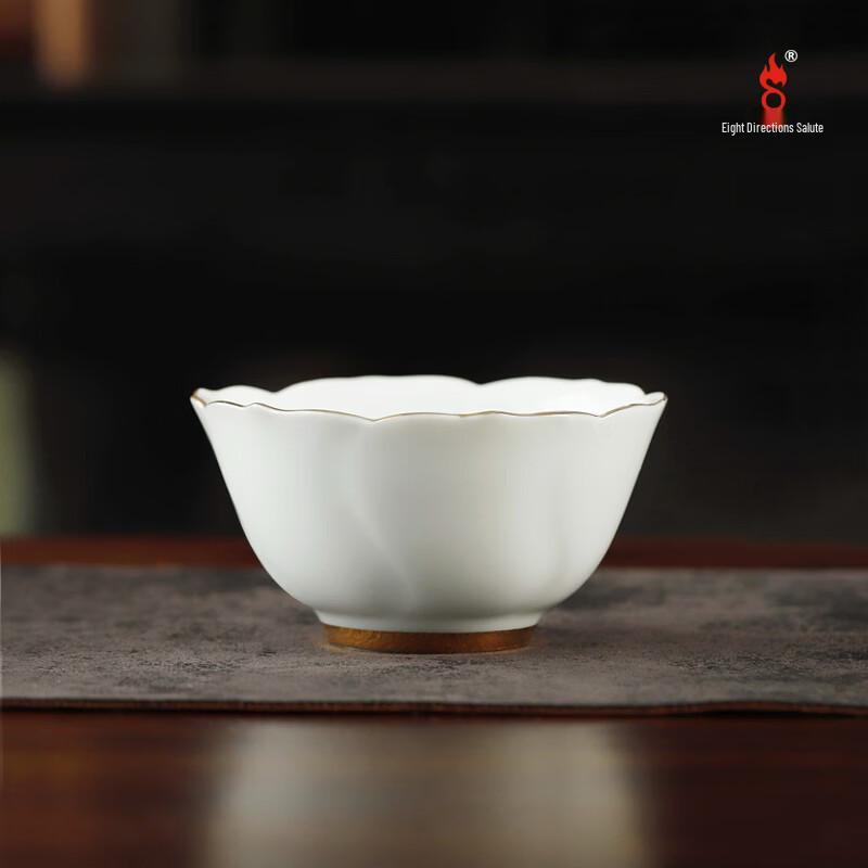 Bafangli Sweet White Lotus Ceramic Master Tea Cup