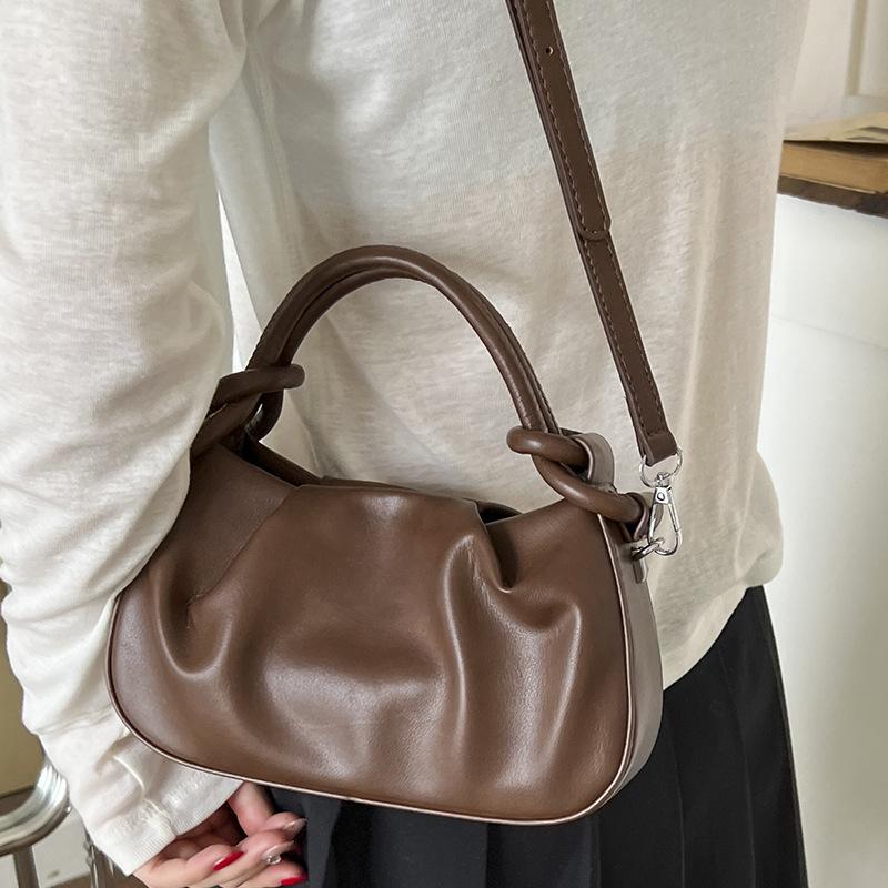 Beliebte hochwertige Nischen-Tasche Damen 2025 neue Sommer-Freizeit-Umhängetasche modisch tragbar gefaltete kleine Tasche