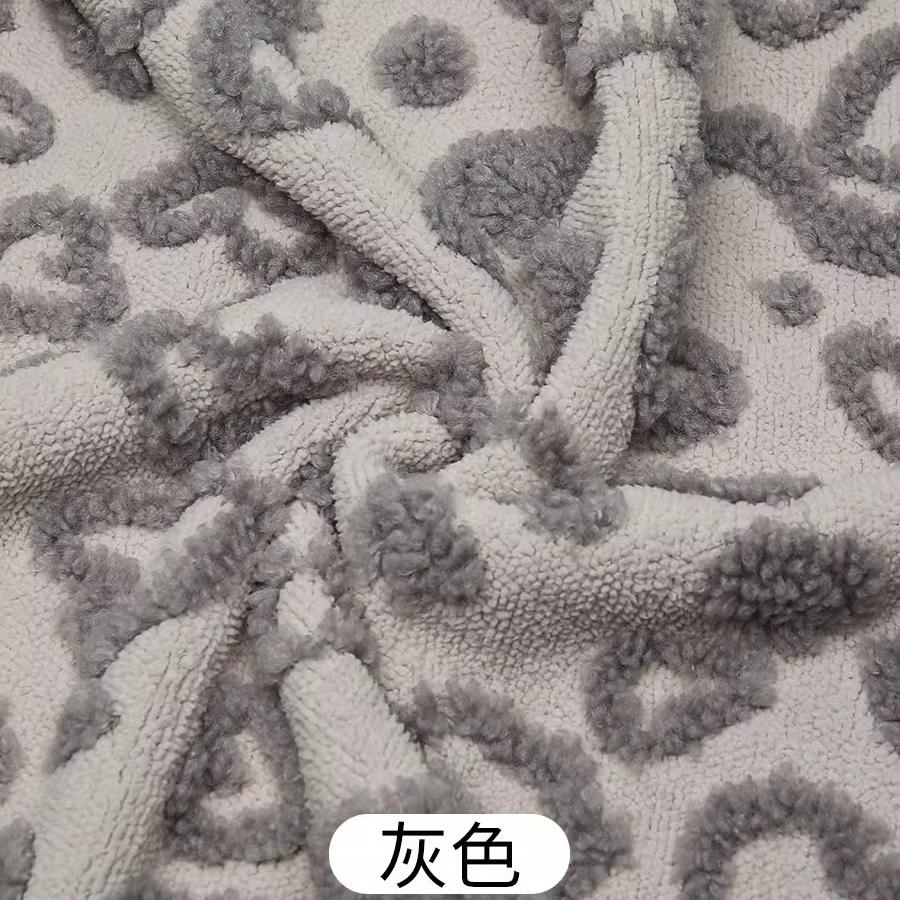 0.5m/1m/2m Thickened Lamb Wool Heart-shaped Jacquard Fabric for Sewing Coat Makeup Bag Dolls Blanket Pajamas DIY Clothing Fabric