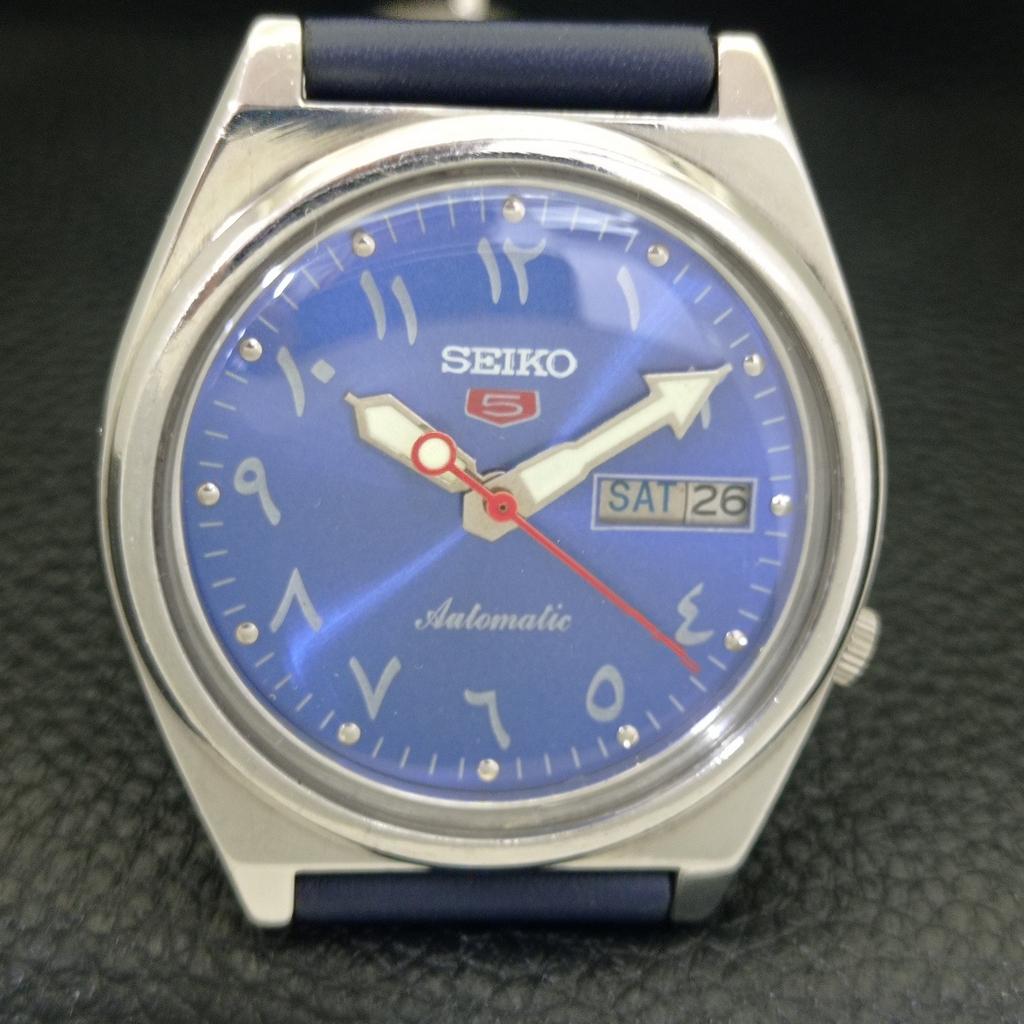 Seiko 5 AUTOMATIC 7009A JAPAN MENS VINTAGE ARABIC BLUE DIAL WATCH A702652-1 R209-a702652