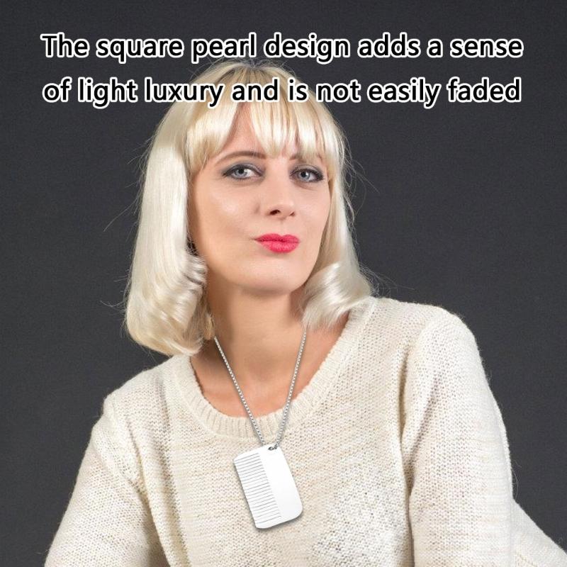 Stylish Comb Pendant Necklace with Comfortable Chain Comfortable Necklace for Youthful Trendsetters and Fashion Lovers