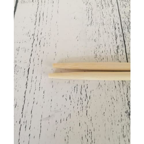 Bulk Purchase of 200 Pairs: Yamato Bussan Disposable Bamboo Chopsticks, Round, with Toothpicks, Approx. 20cm Long X 5mm Diameter, Individually Wrapped