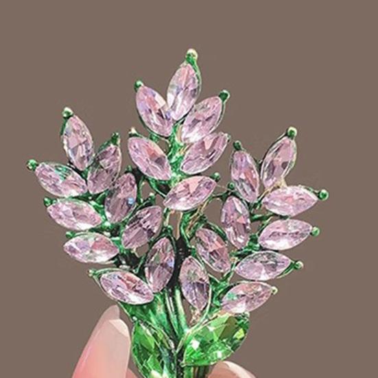 Women Brooch High-Gloss Rhinestone Inlay Sparkling Lavender Design Lapel Pin Non-Slip Buckle Scarf Badge Clothing Bags Accessories