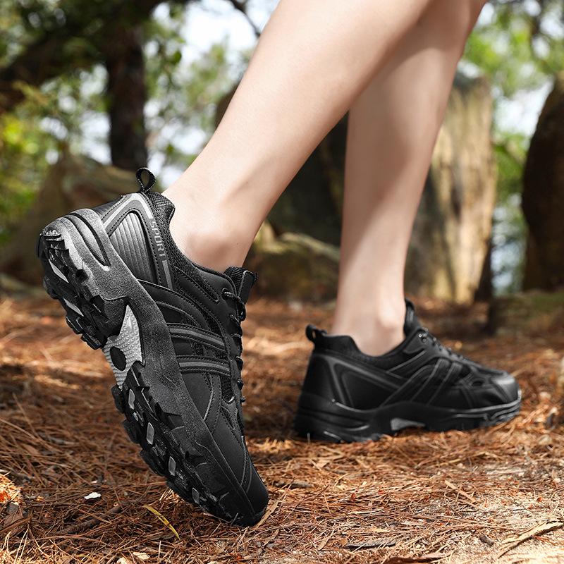 New couple large size fashion outdoor off-road hiking shoes hiking shoes couple shoes