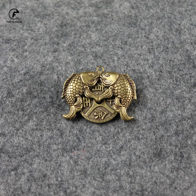 Copper Ancient Chinese Rotate the Wheel Double Carp Figurines Car Keychains Pendants Home Decorations Handmade Animal Fish Craft