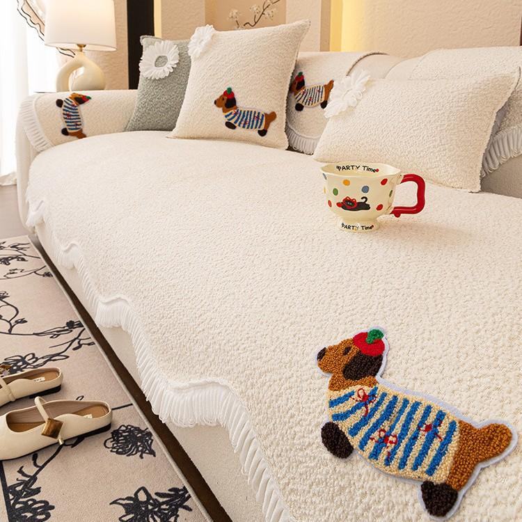 

Cartoon Cream Wind Sofa Cushion New Four-Season Universal One-Piece Cloth Towel Straight Row Non-Slip Sofa Seat Cushion 70*70cm бежевый