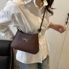 Fashion casual bow shoulder bag spring and summer new texture messenger bag simple underarm bag