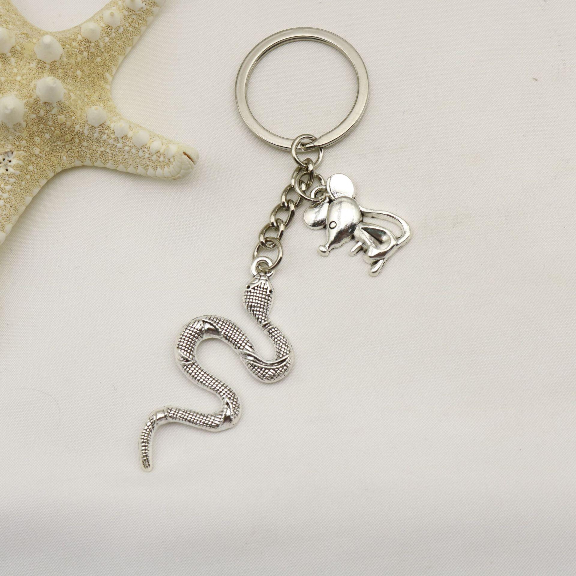 Simple Snake and Mouse Pendant Keychain Jewelry