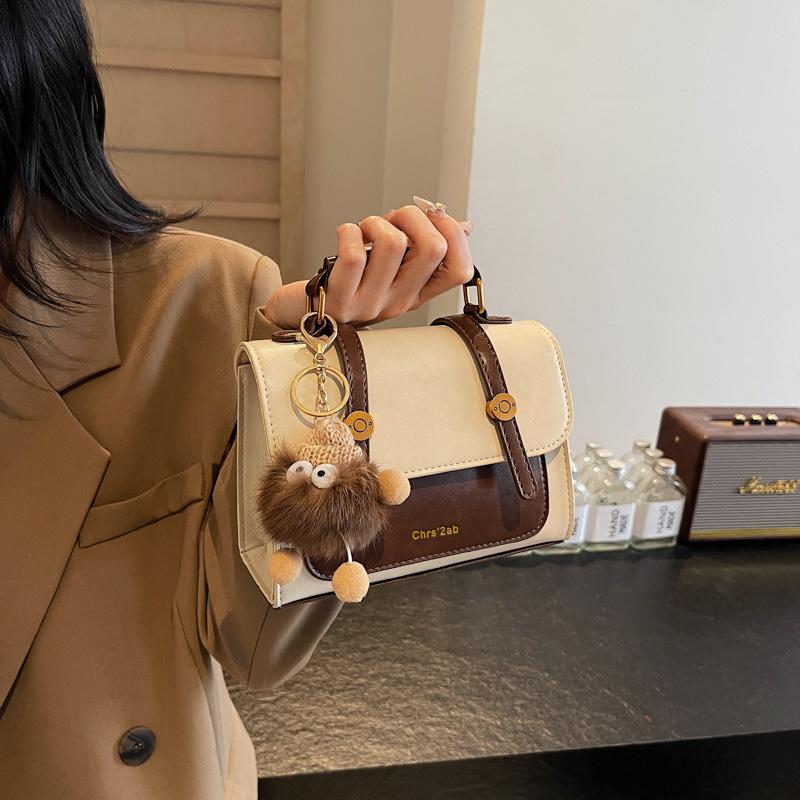 Premium Retro Handbag Bag Women'S Winter Popular Versatile Commuter Shoulder Bag Crossbody Small Square Bag