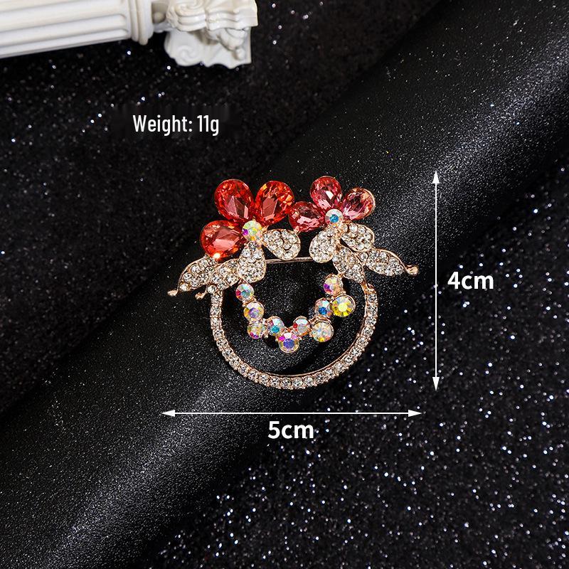 Exquisite Women's Red Flower Brooch – Niche Design, High-End Suit Accessory