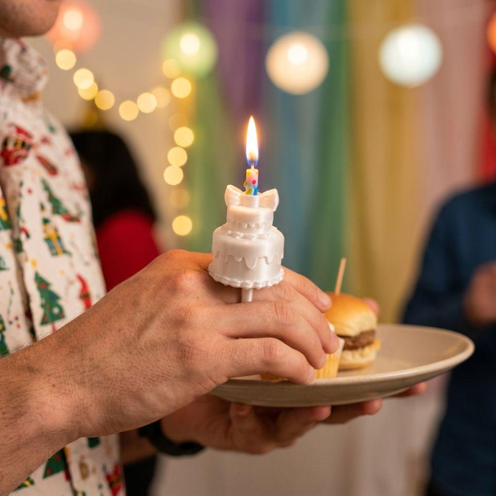 Romantic Birthday Cake Ring Candle Holder Plastic Cake Candelabra Party Favor