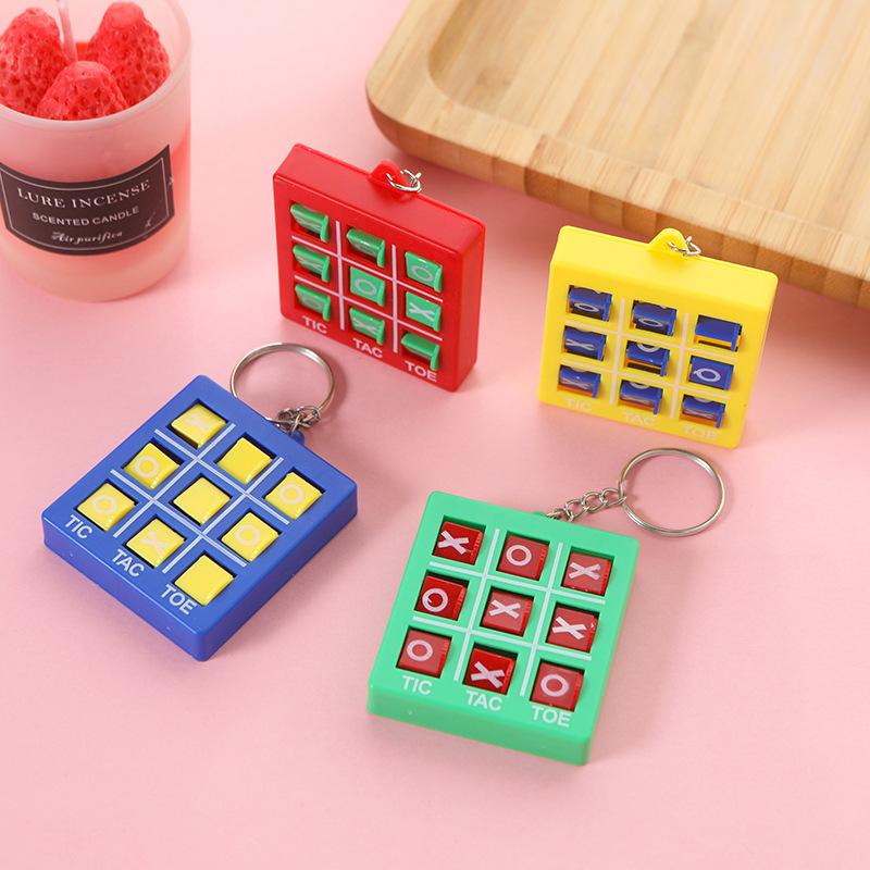 5Pcs Colorful Tic Tac Toe Keychain for Kids Educational Toys Birthday Party Favor Classroom Prizes Goodie Filler Pinata Gift