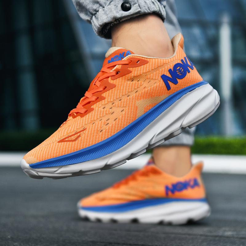 Men Running Shoes Lace Up Outdoor Triple White Black Sports Women Sneakers Fashion Trainers Shoes Men Fast Shipping