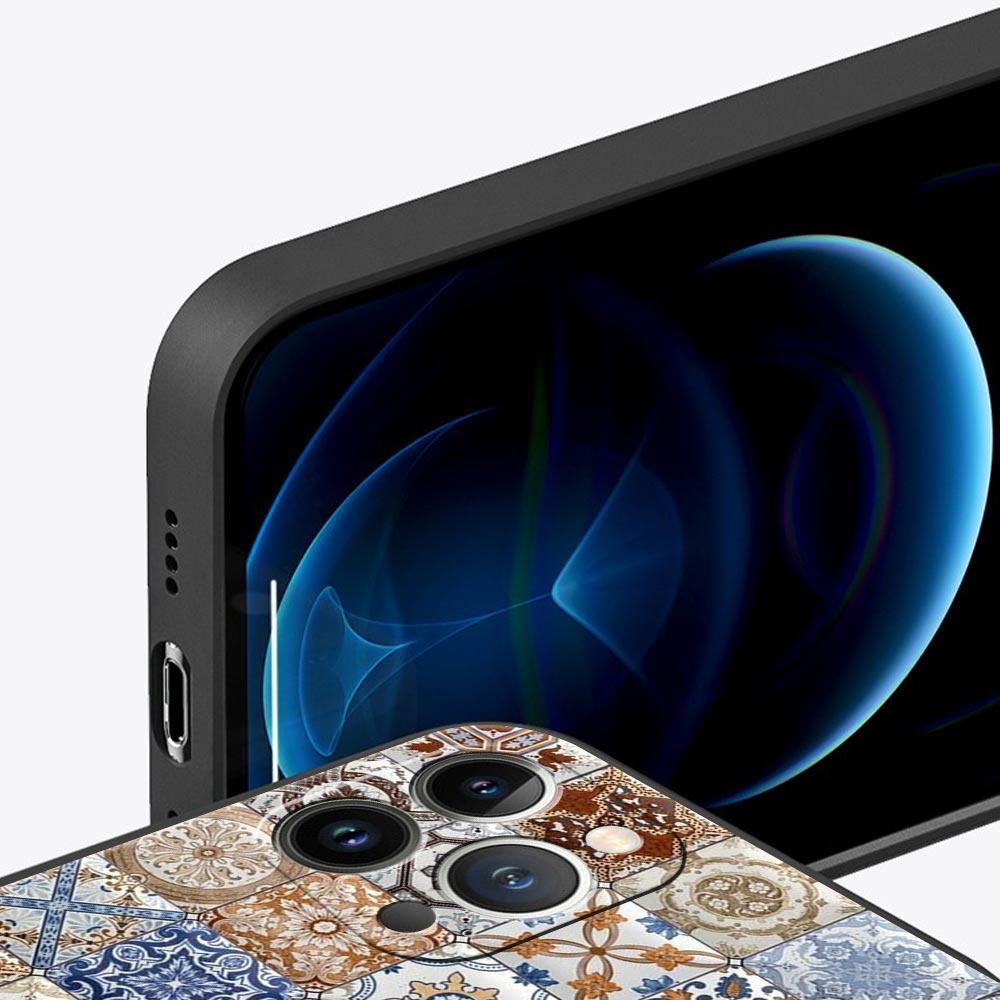 Mandala flower totem Luxury Phone Case For iPhone 13 15 14 12 11 Pro MAX XR X SE XS 7 8 Plus Silicone Black Protection Cover