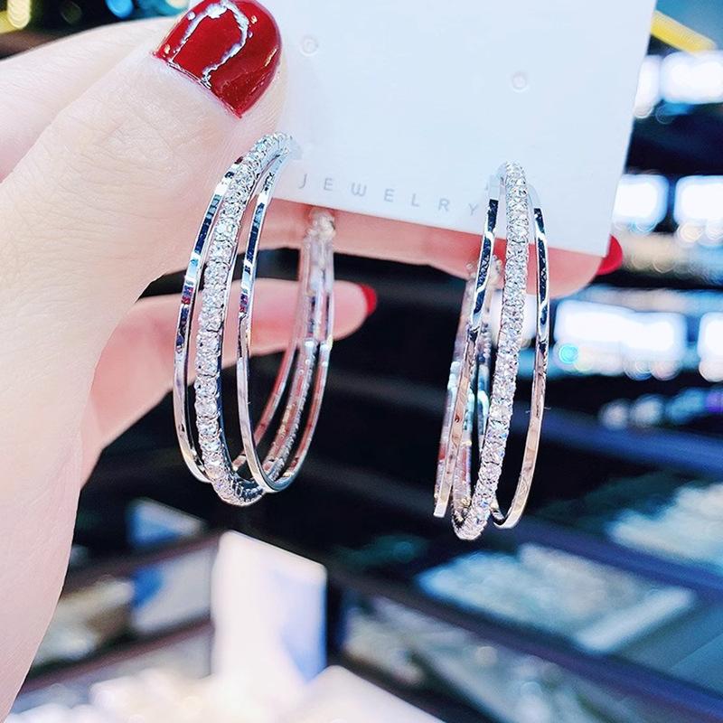 111 silver needle multi-layer circle earrings temperament earrings light luxury high sense personality exaggerated round earrings