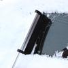 Teleskopische Auto-Schneeschaufel und Eiskratzer-Bürste für Fenster