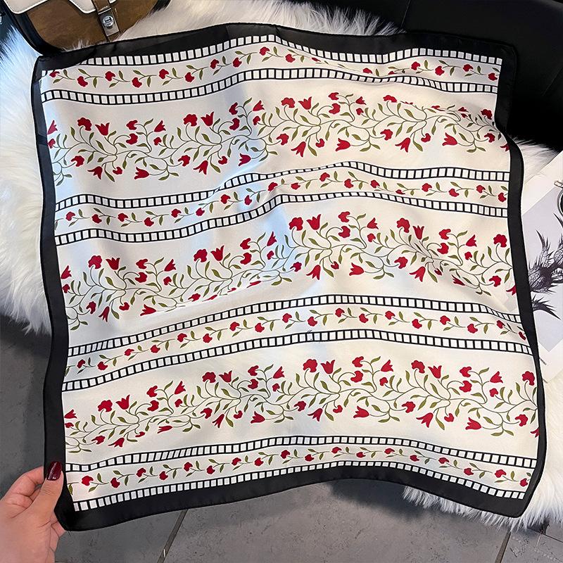 New 71 * 71cm Korean Version Small Square Scarf Women's Silk Scarf Spring and Summer Thin Sunscreen Scarf Neck Protection Bag Headband Versatile