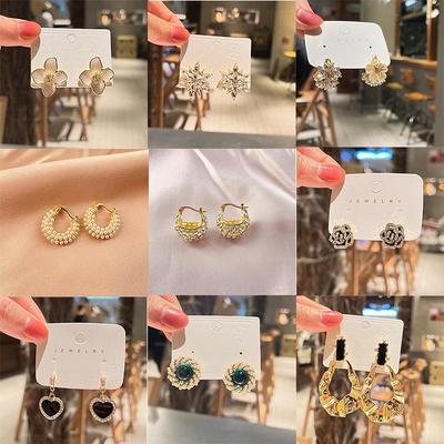 Korean Style Rhinestone Stud Drop Earrings: Minimalist and Versatile Ear Accessories for Women