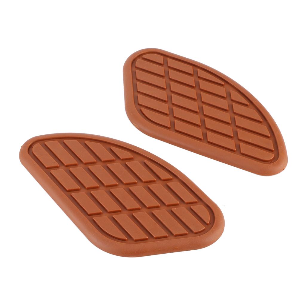 Pair of Motorcycle Fuel Tank Traction Pad Protector Vintage Universal Knee Grip DecalsBrown