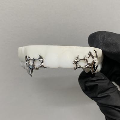 Custom Phonk Fangs Grillz Vampire Fangs Top 4 Teeth Grillz 925 Silver Hiphop Grillz