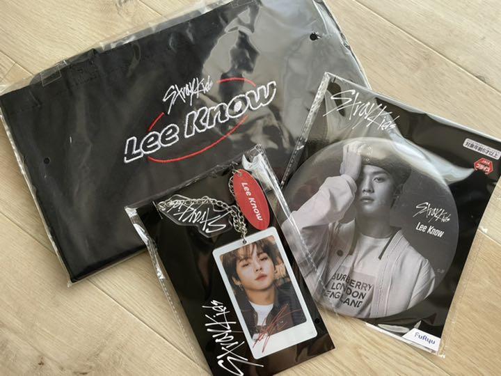

[USED] Stray Kids non-sale tote bag, bag charm, and badge (Rino)