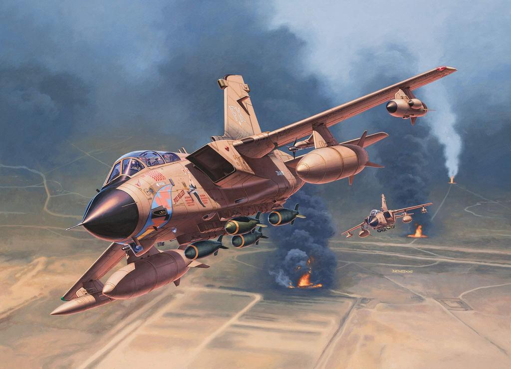German Revell 1/32 Tornado GR Mk.1 RAF Gulf War Plastic Model Kit 03892