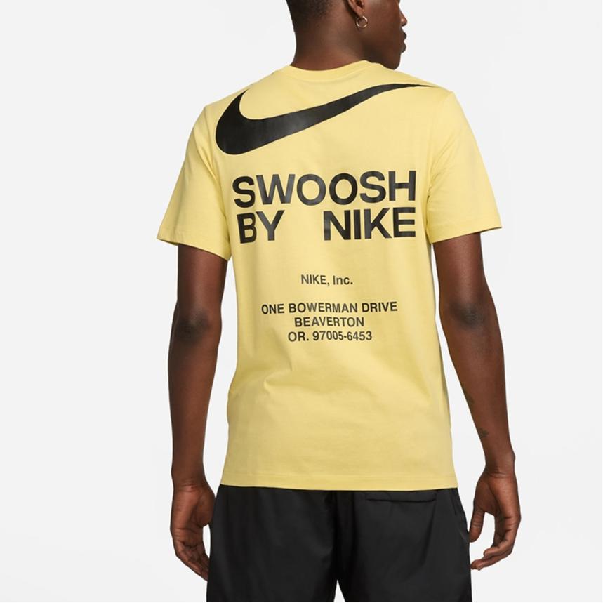 Nike T Shirts Men's Yellow Crew Neck Moderate Straight Fit DZ2882-700