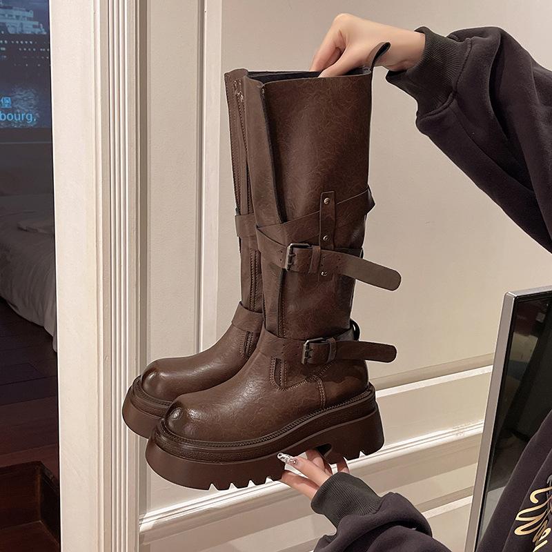 Men knähöga stövlar barn 2025 nya höst sammet höga riddarstövlar mångsidiga bältesspänne tjocksulade stövlar