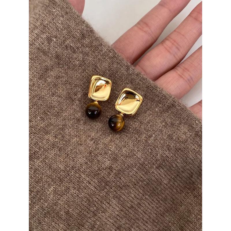 

Retro Autumn/Winter Geometric Caramel Color Block Tiger Eye Earrings for Women - 2026 Collection