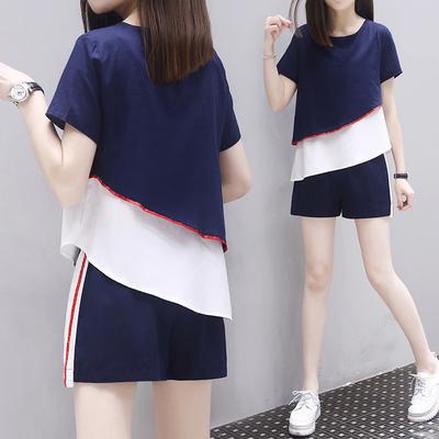 Conjunto de dos piezas de cobertura de abdomen de verano asimétrico Nuevo traje de moda casual coreano de top suelto y pantalones cortos