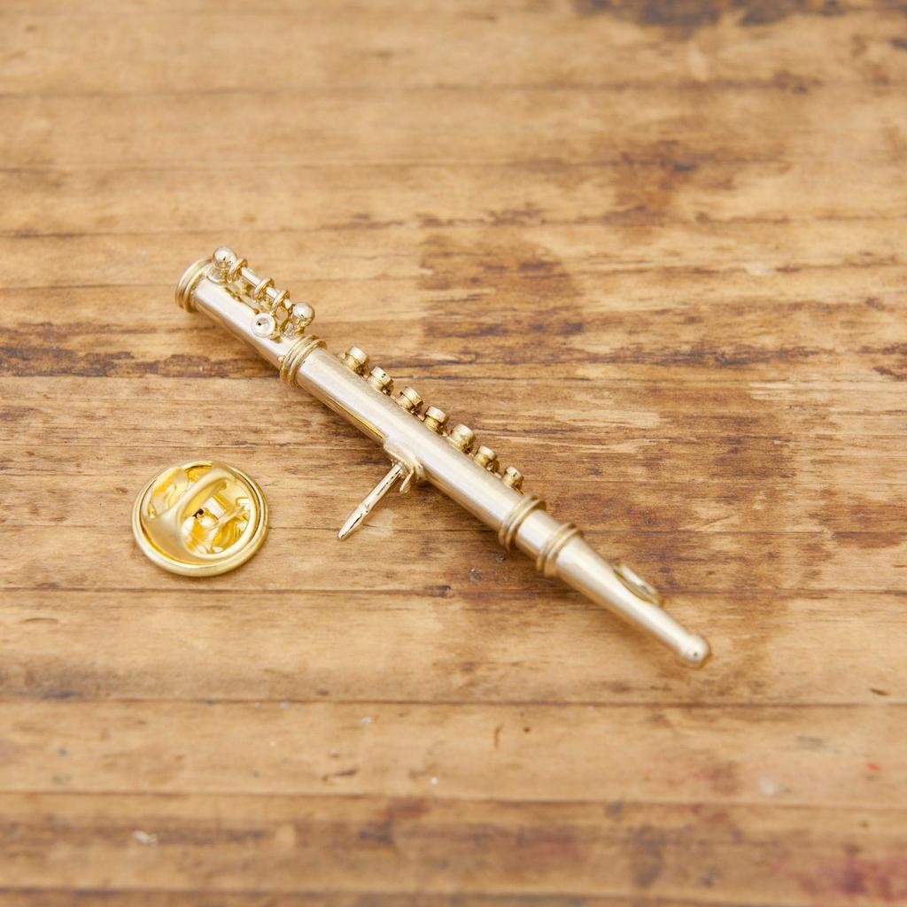 Akizuki Trading Co., Ltd. Design Accessories Flute Gold W5.7×D1.5×H1cm Miniature Band Pin Badge PA06-1/14