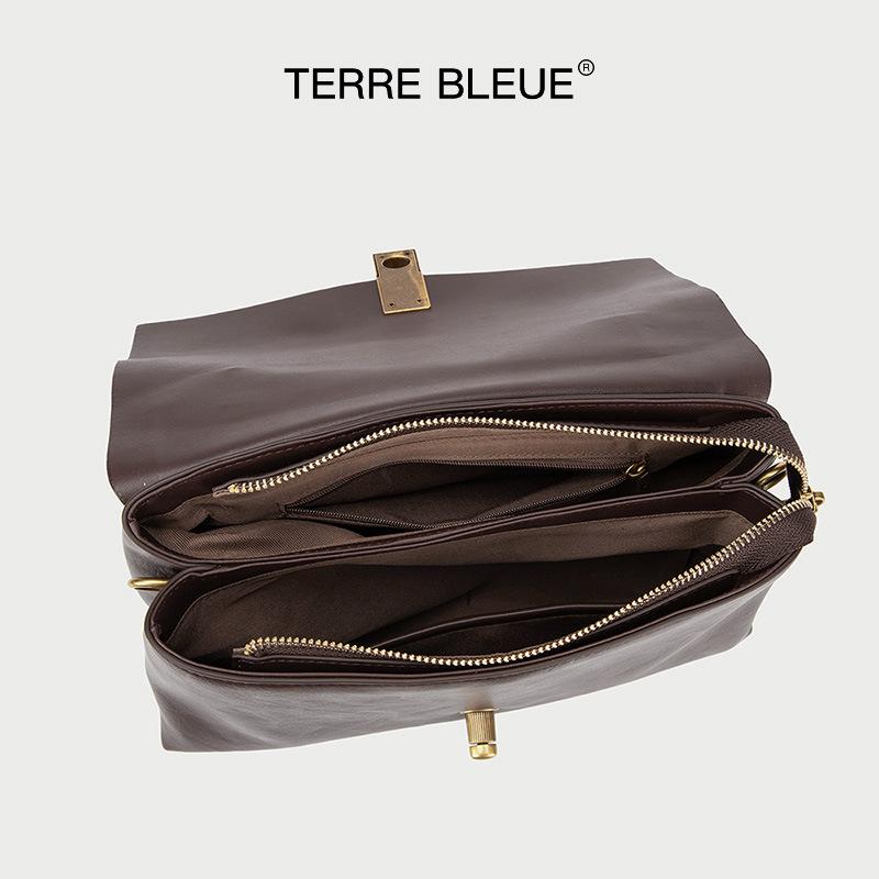 Fashion portable women's bag, high-end sense, large-capacity flip cover, shoulder messenger tote bag.