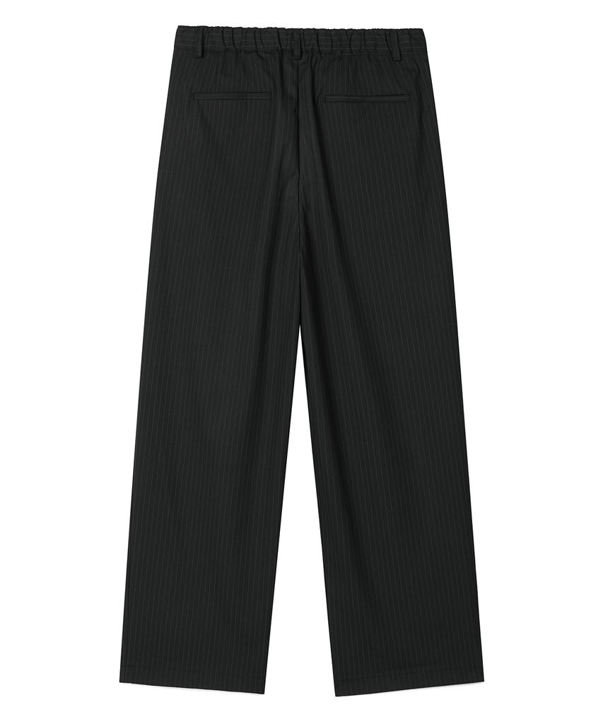 PRAIRIE Double-Pleat Pin Stripe Wide Slacks (Black)
