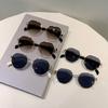 Personalized modern polygonal metal fashion sunglasses casual versatile travel street photo sunscreen sunglasses